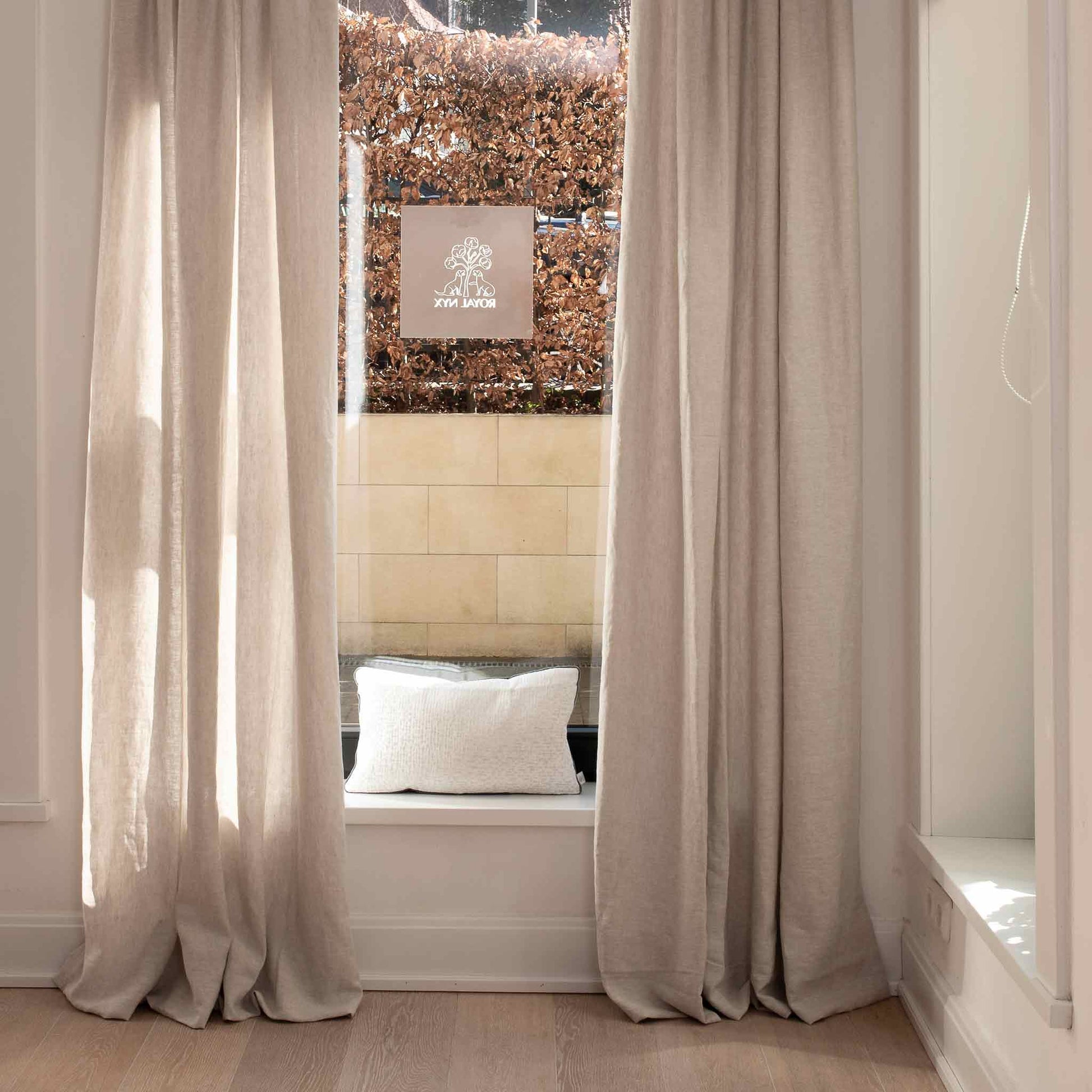 royalnyx-leinen-vorhang-blickdicht-naturel-color