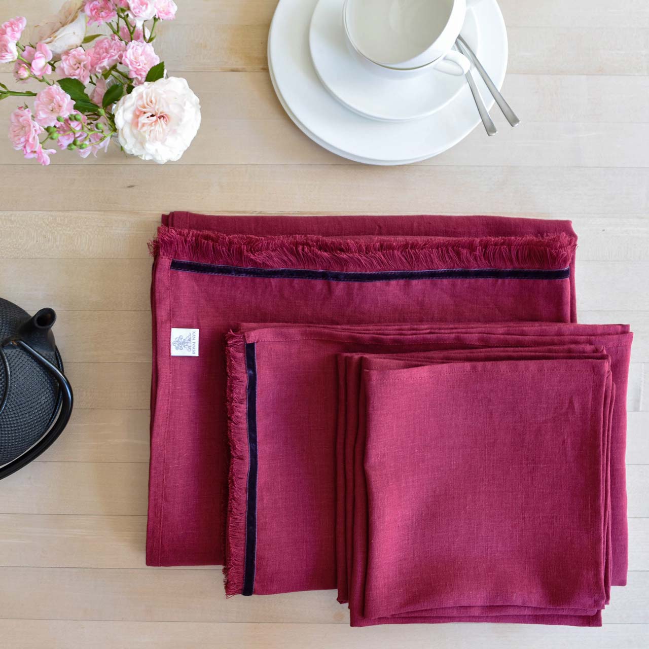 leinen-tisch-wäsche-baked-cherry